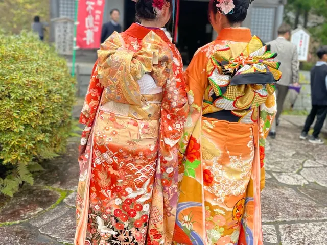 【出張着付け】七五三着付け受け付け中! ヘアセット込み価格です♡