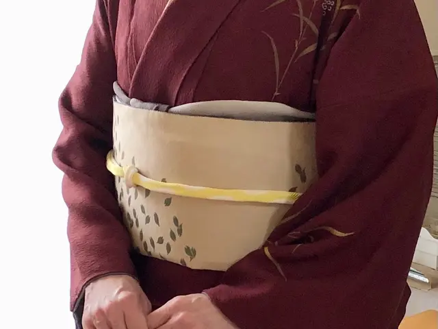 訪問着、振袖、七五三、卒業袴。親子割引、二人以上割引有。早朝、平日ご相談下さい!