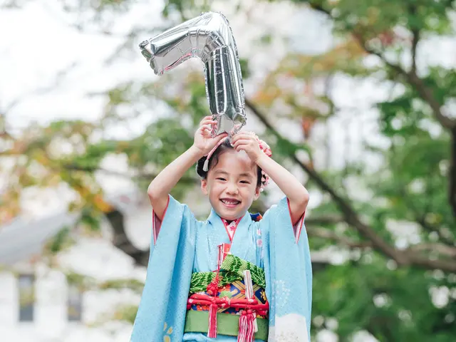 【SNSフォロワー2.3万人】現役こども向けスタジオカメラマン!交通費無料!