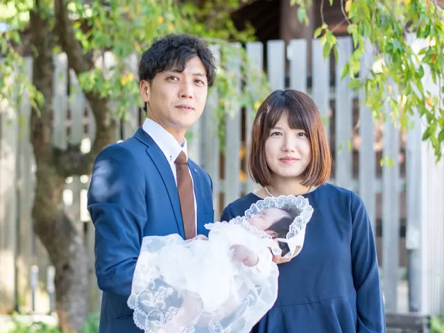 【お宮参り】秋のお宮参り♪ご家族皆様で素敵な思い出を。産着レンタル無料