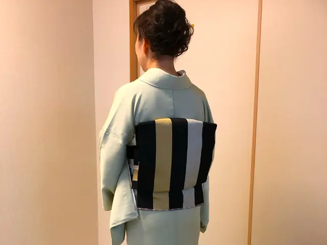 美容歴20 年以上の経験豊富な実績、心地よい着付けで特別な日を演出!