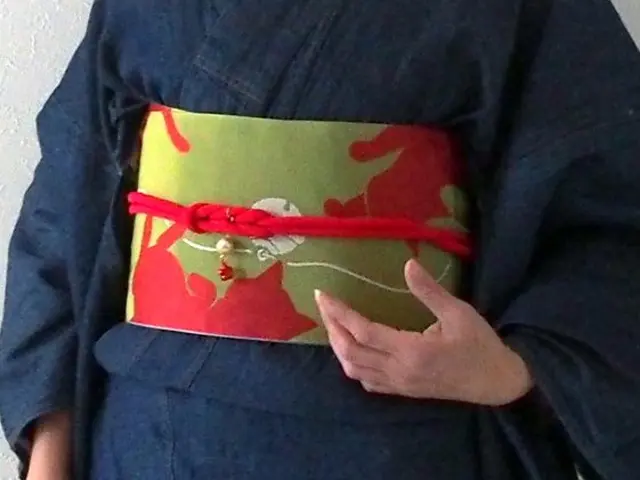 【お手軽価格にて】上級着物講師です。出張お着付けさせていただきます