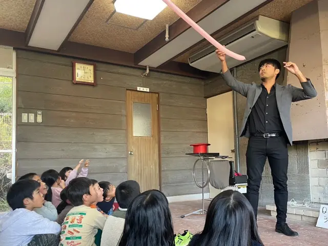 【業界トップクラス!】様々なシーンにあわせたプロのマジシャンを派遣致します。