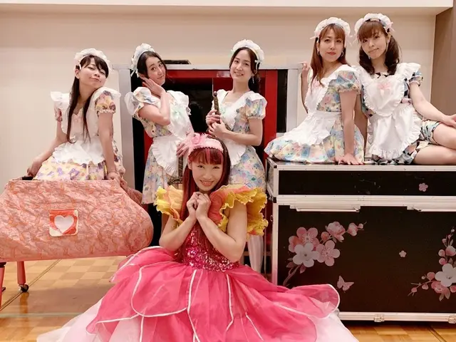 【TV出演多数】女性マジシャンお笑いイリュージョンマジック☆30分まで同料金☆