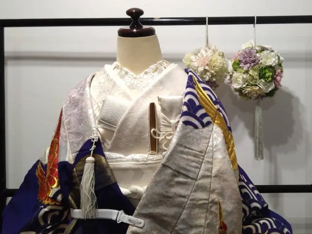 ≪一級着付け技能士≫婚礼衣装*振袖*卒業袴*訪問着等お支度をお手伝させて頂きます