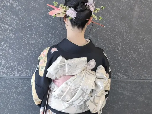 七五三のご予約増えて参りました。お着付&ヘアメイクも可能です。