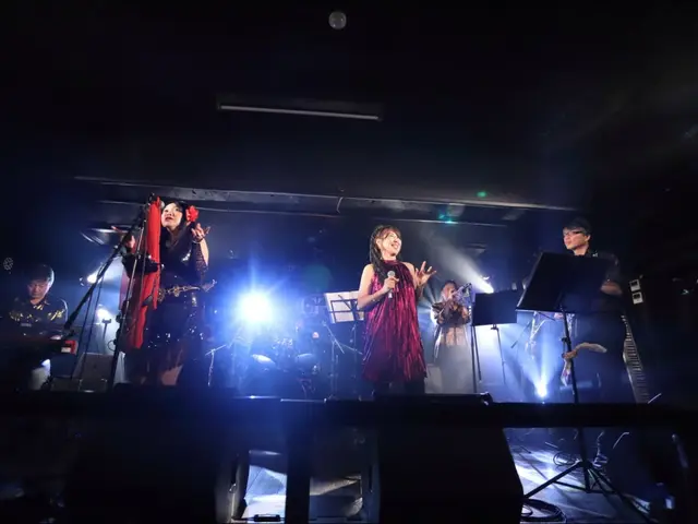 音楽ライブをはじめ、イベントやパーティーの写真を撮ります