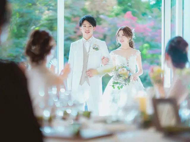 結婚式の撮影や前撮りの撮影を関西を拠点に全国で撮影をしております!
