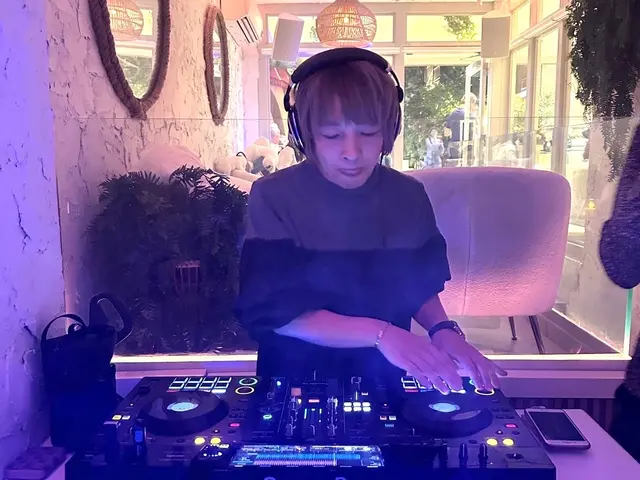 【結婚式2次会、企業のレセプションパーティー】など、各種イベントに彩りを添えます
