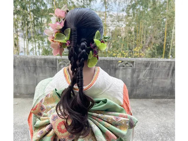 ヘアメイク歴20年◯ヘアセット・着付けの同時対応可能◯早朝料金無し◯