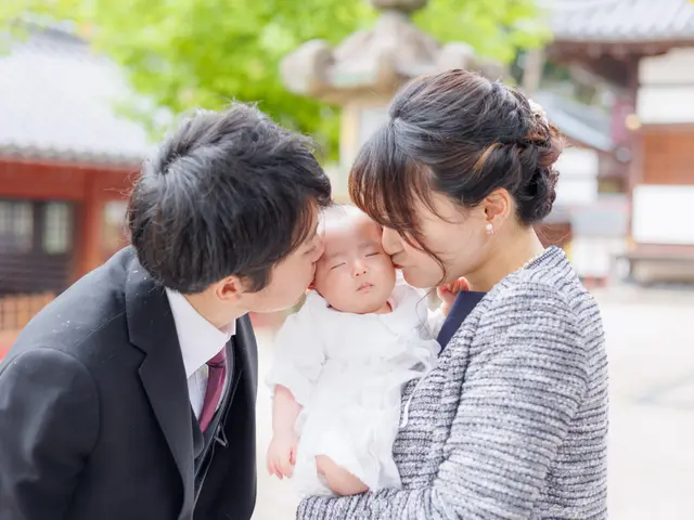 【お宮参り撮影】Jun3photoがご家族の自然な雰囲気を撮影いたします。