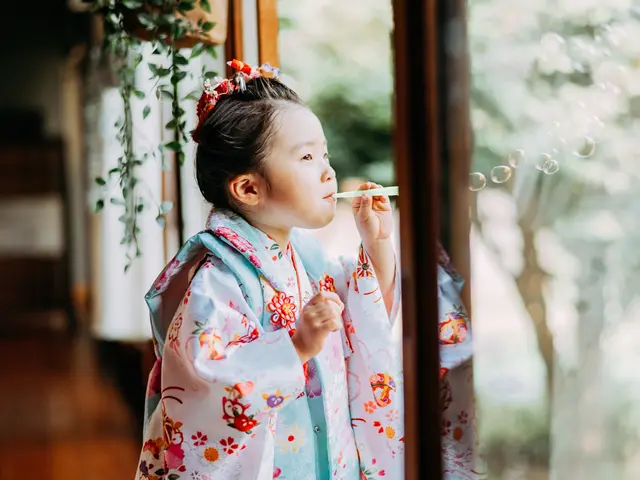 その子らしさを大切にした家族写真。こどもたちの自然な姿を残します。撮影実績600