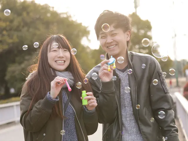 自然でさり気なく!思いっきり楽しく!カッコよくアートっぽく!そんなカップルフォト
