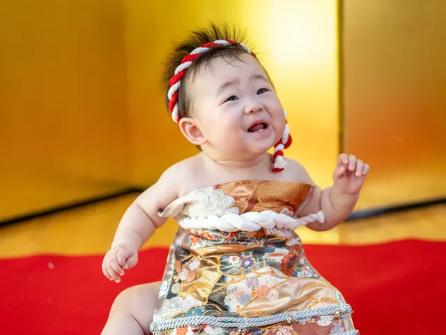 赤ちゃんとの初めてのお宮参りを心を込めて撮影します。