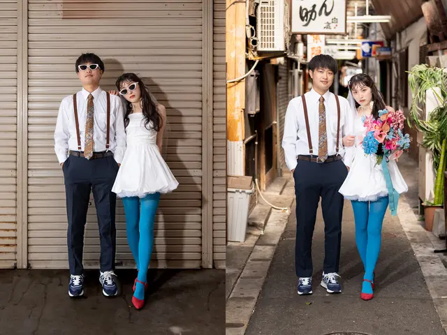 照明機材を使って青空背景に笑顔あふれる撮影をします。