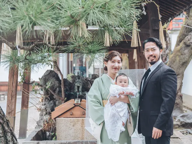 産着レンタル有り♡専門知識で綺麗にお着付け●暑い夏はスタジオ風お宮撮影も大人気!
