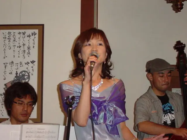 ♪ジャズ生演奏♫6月のご予約は8月演奏分~をお受けいたしております!
