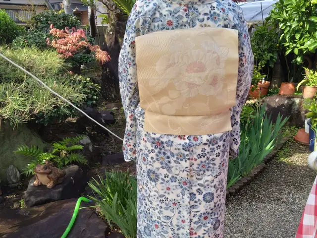 心地よく、着崩れしない着付けで、晴れの日を彩ります