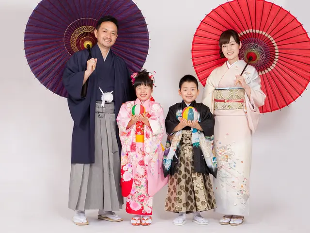 《着付歴42年師範》2万件以上実績 花嫁着付 振袖・訪問着・留袖・袴・ヘア別料金