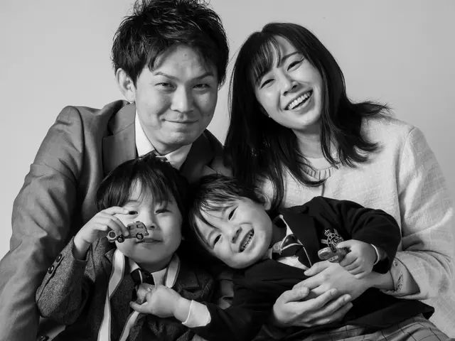 【成人式 家族写真撮影!】思い出の場所で大切な一瞬を残しませんか?ご自宅撮影も◎