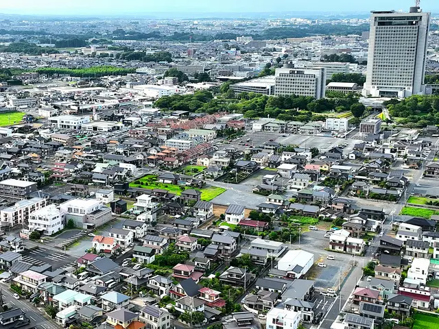 一級建築士のドローンパイロットが建物・土地・景観の空撮をおこないます。
