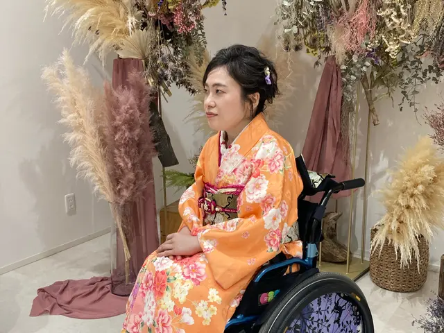 着付けの他にヘアセット、メイクも対応しています☆