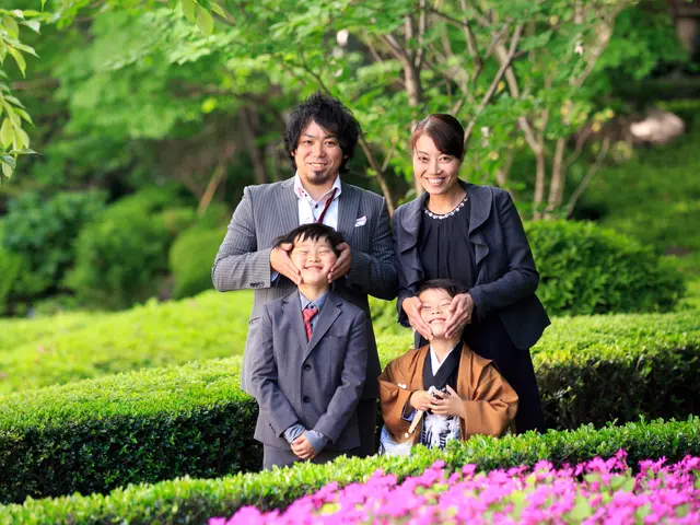 【プロならではの視点による一生の記念になる写真を】納品枚数200〜300枚!