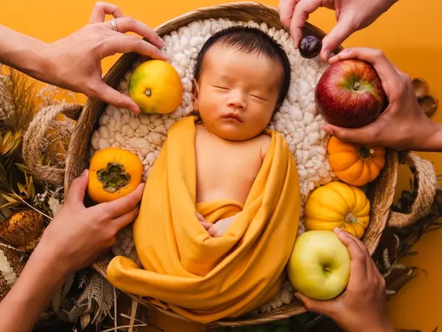 【ニューボーンフォト年間100組】新生児写真のスクール講師の肩書きを持っています