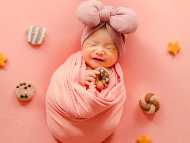 【ニューボーンフォト年間100組】新生児写真のスクール講師の肩書きを持っています