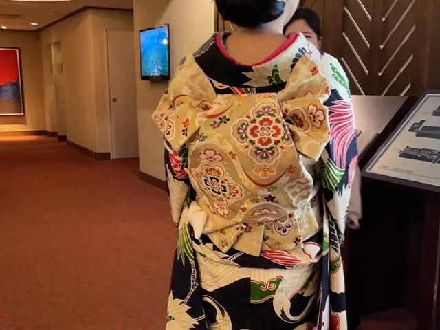 ◇七五三、成人式振袖、訪問着、花嫁支度まで、美容師がお支度致します。