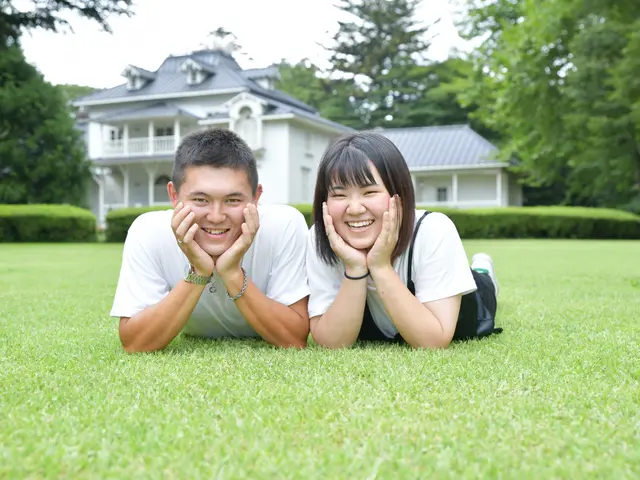 女性スタッフが元気にご挨拶!親切・丁寧に撮影〜納品まで対応します!