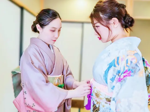 ◆着付師範 ◆交通費なし◆2人1,000円割引 ◆早朝対応可能お問い合わせ下さい