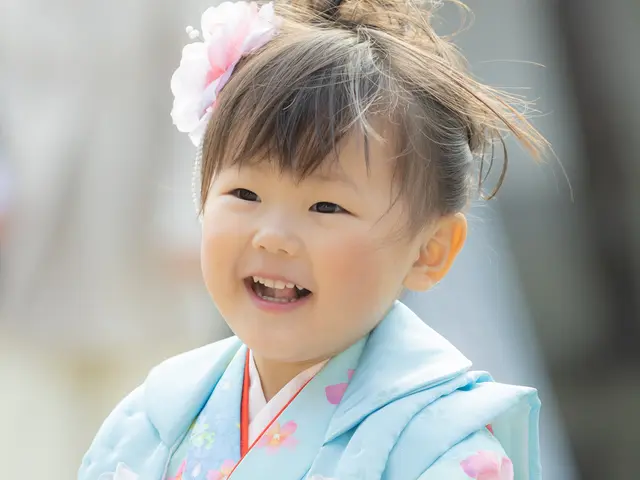 夫婦2人で出張撮影★和傘・紙風船などの小物あり★楽しく撮影しましょう♪