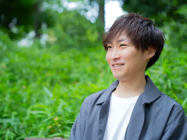 俳優出身カメラマンが丁寧にナビゲート!あなたの魅力が際立つ写真をお届けします!