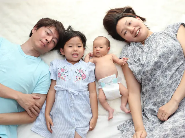 ニューボーンフォトも家族写真も広告のように撮影いたします