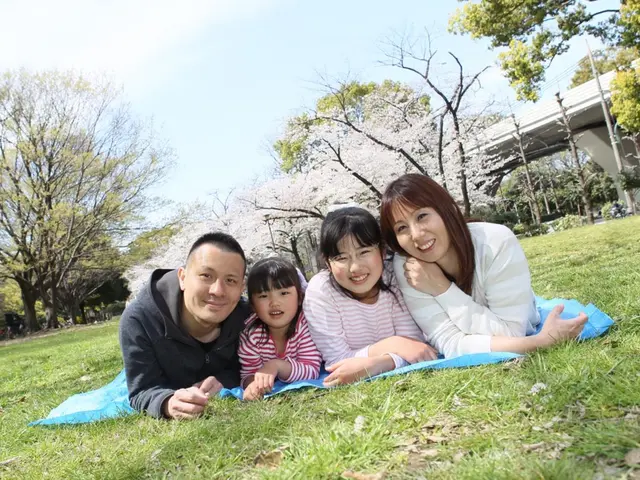 ニューボーンフォトも家族写真も広告のように撮影いたします