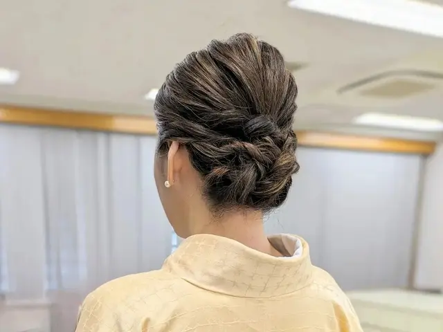 着付けとヘアセット当時施術可