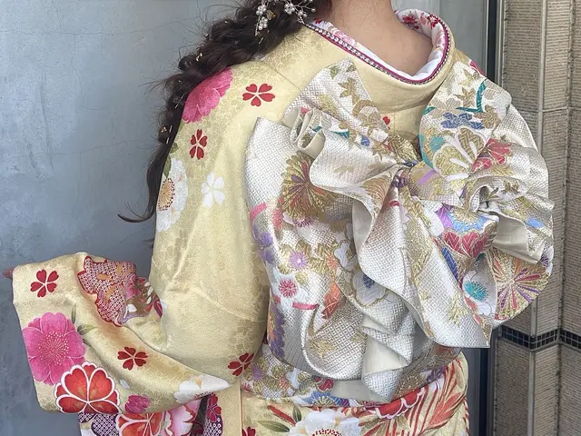 ☆出張着付け☆ヘア込16000円☆七五三の受付開始しました☆