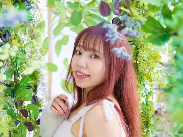 芸能活動を行っていますので、宣材写真、SNS等で適切なアドバイスが出来ます。