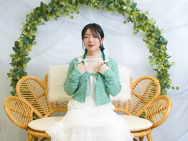 芸能活動を行っていますので、宣材写真、SNS等で適切なアドバイスが出来ます。