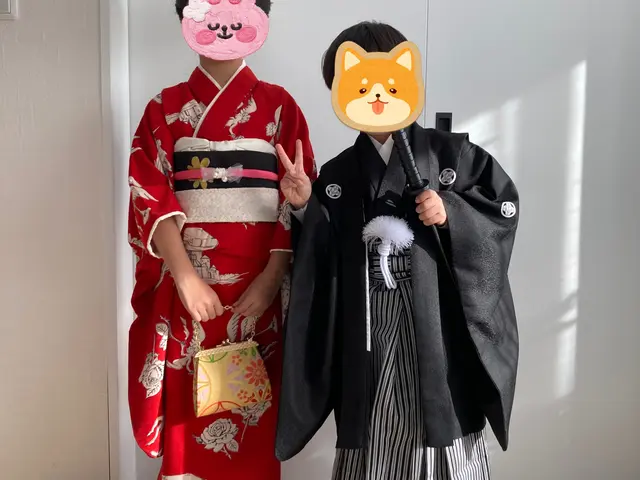 苦しくなく、丁寧にお着付けさせて頂きます。コーディネートや所作もお教えしています