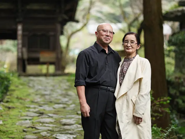 【元大手結婚式場専属写真室勤務◎】カップル全年齢対象☆約100枚全てレタッチ
