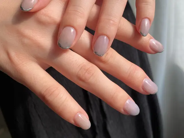 自宅で叶える、あなただけの理想のネイルタイム。