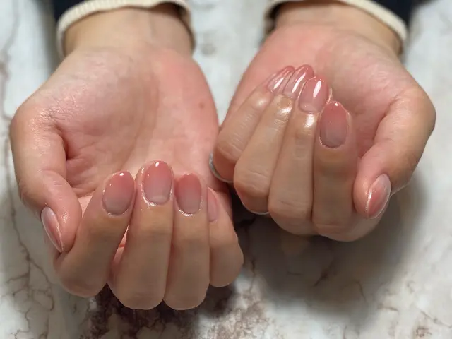 自宅で叶える、あなただけの理想のネイルタイム。