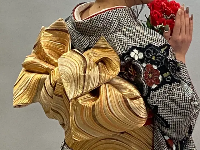 ◉早朝料金、交通費無し ◉楽で着崩れない ◉一級着付け技能士◉複数人割引あり