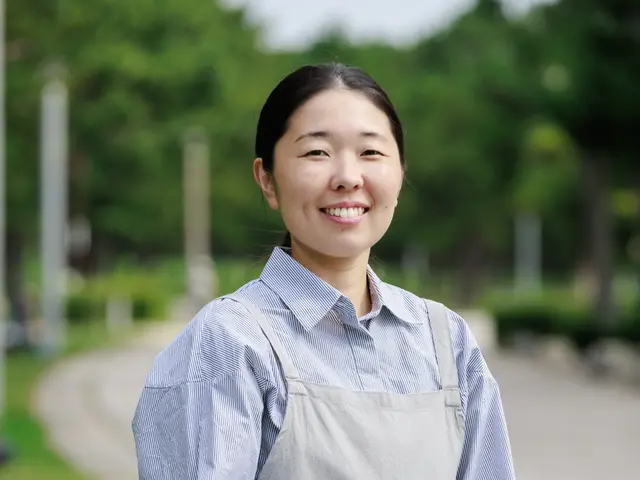 プロフィール用撮影 <女性カメラマンが撮影>