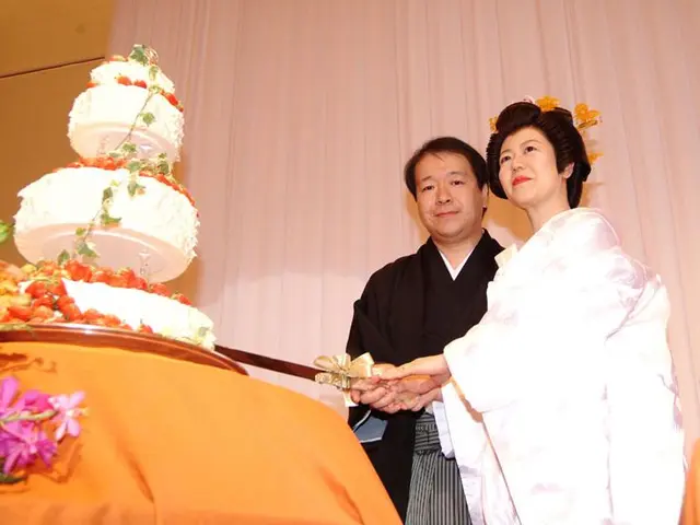 引出物に写真集はいかがでしょうか?