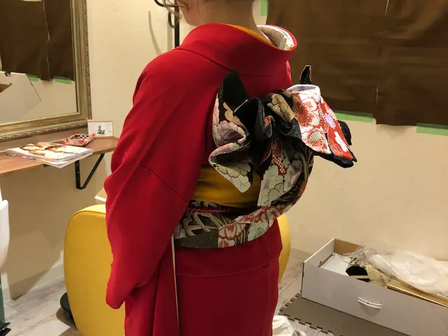 【着付けの師範】☆美しい装いと、美しい着付けをお届け致します☆