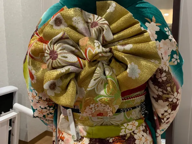 ★早朝対応いたします。場面に応じて素敵にお着付けいたします★日時はご相談下さい