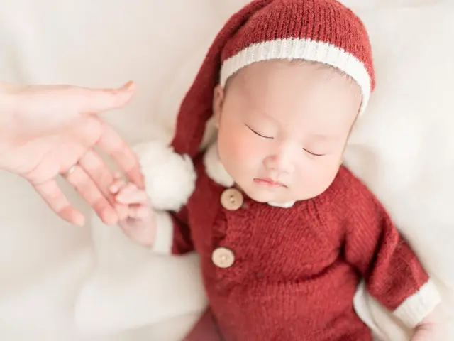 赤ちゃんの輝く瞬間を、母親の目線で美しく残します!